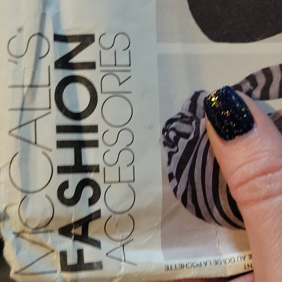 McCall's hat pattern - Picture 3 of 3